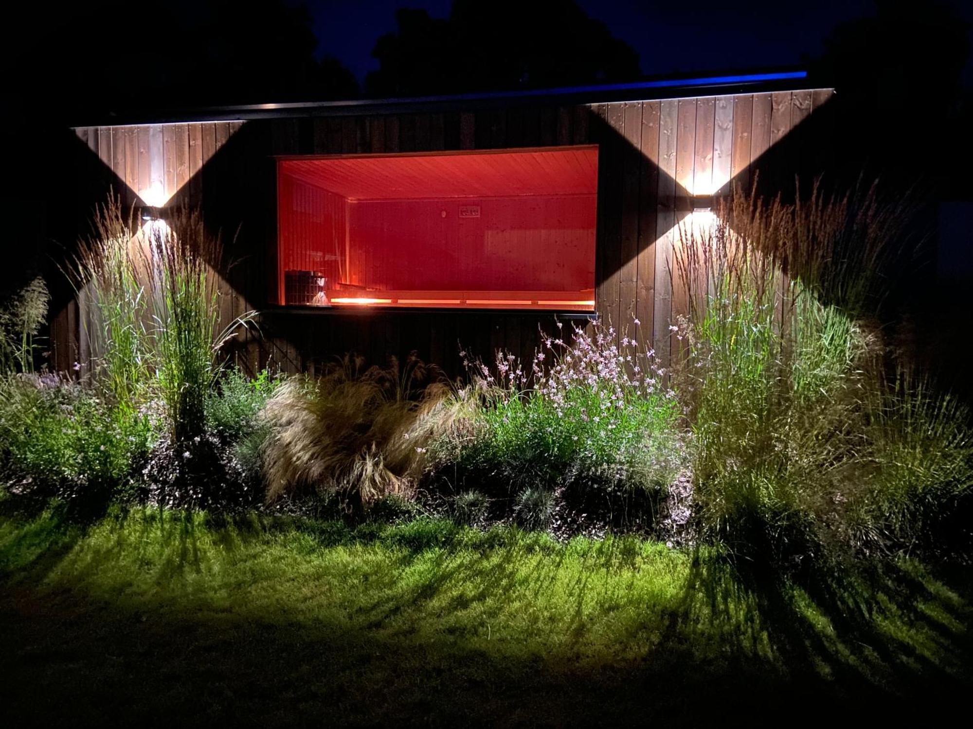 Nowe Domki Deluxe Z Widokiem Na Zatoke Z Basenem I Sauna Oslonino 외부 사진
